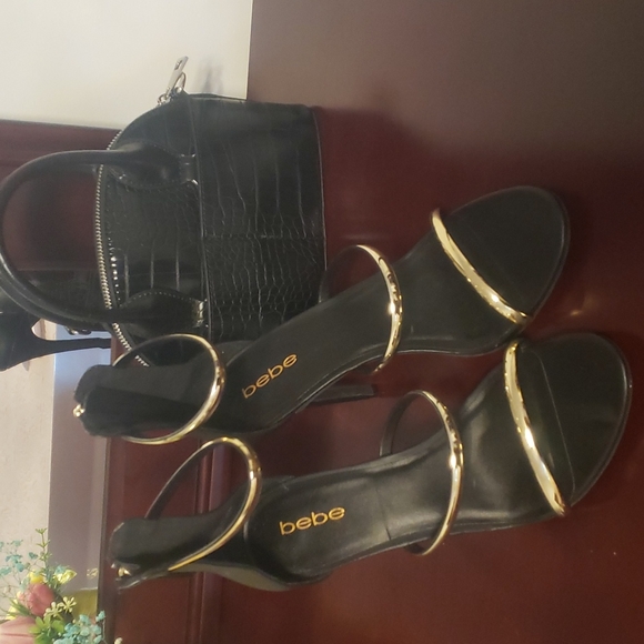 Heels Bebe - Picture 10 of 11